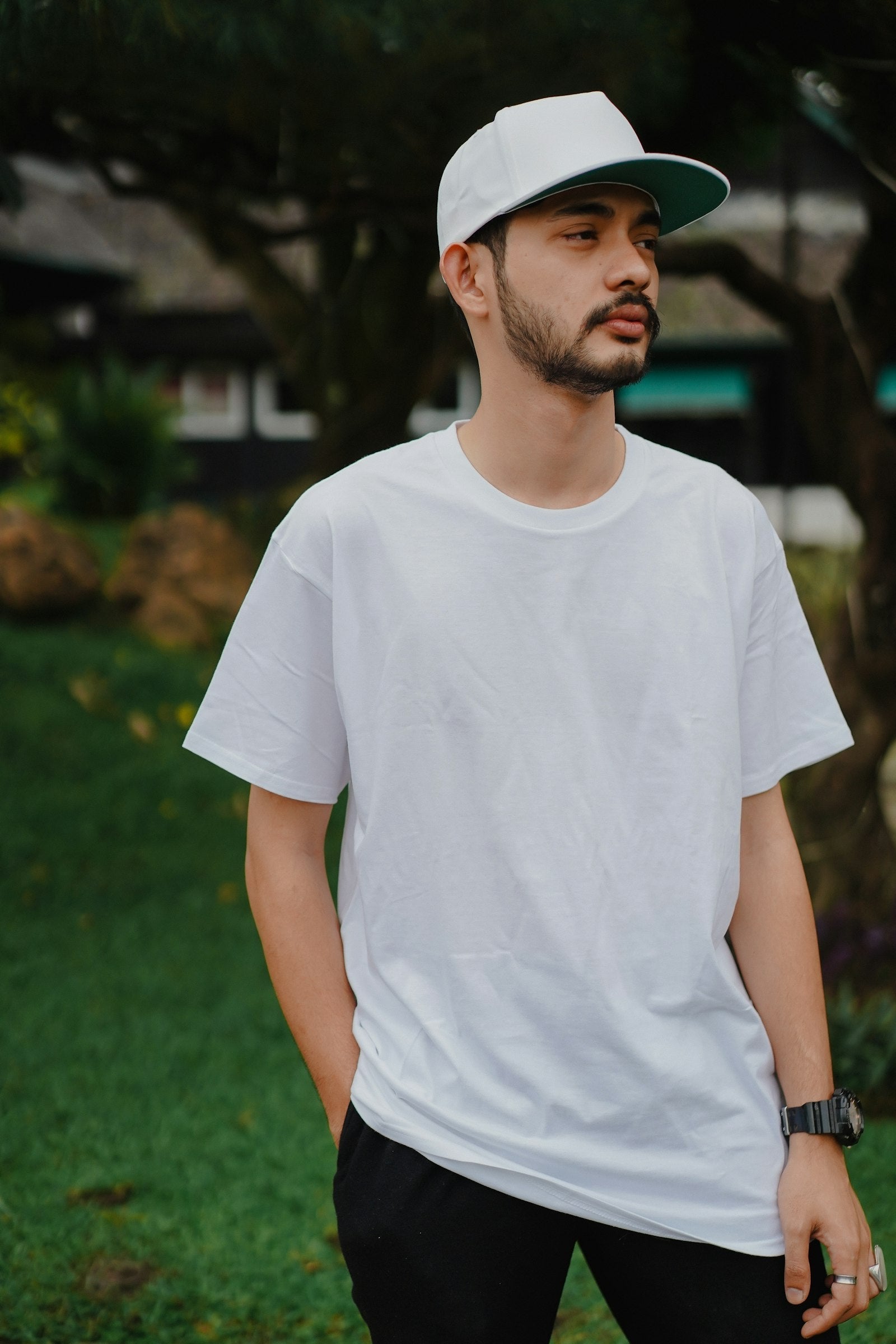 Men's White Relaxed Fit T-Shirt